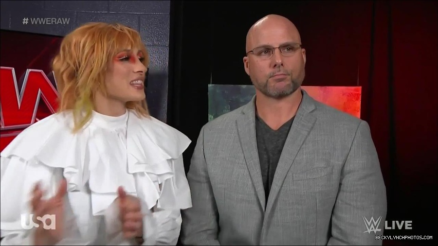 WWE_Monday_Night_Raw_2022_05_23_720p_HDTV_x264-NWCHD_mp4_002567301.jpg