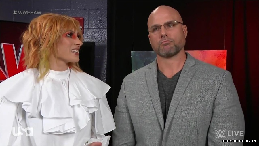 WWE_Monday_Night_Raw_2022_05_23_720p_HDTV_x264-NWCHD_mp4_002568101.jpg