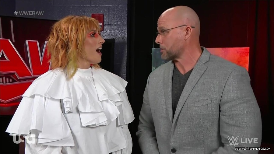 WWE_Monday_Night_Raw_2022_05_23_720p_HDTV_x264-NWCHD_mp4_002581715.jpg