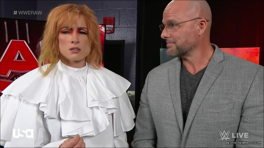 WWE_Monday_Night_Raw_2022_05_23_720p_HDTV_x264-NWCHD_mp4_002596930.jpg