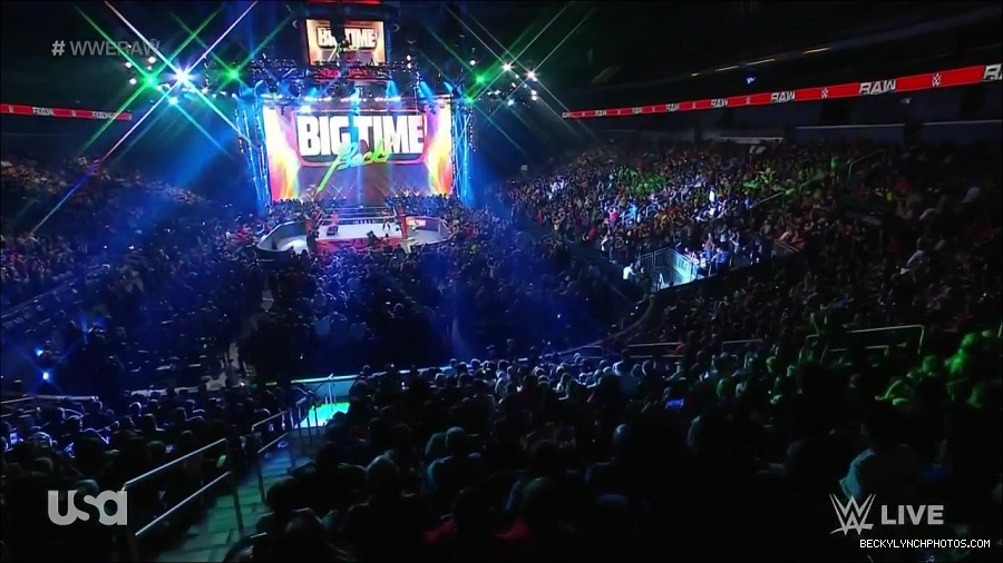 WWE_Monday_Night_Raw_2022_05_23_720p_HDTV_x264-NWCHD_mp4_007008508.jpg