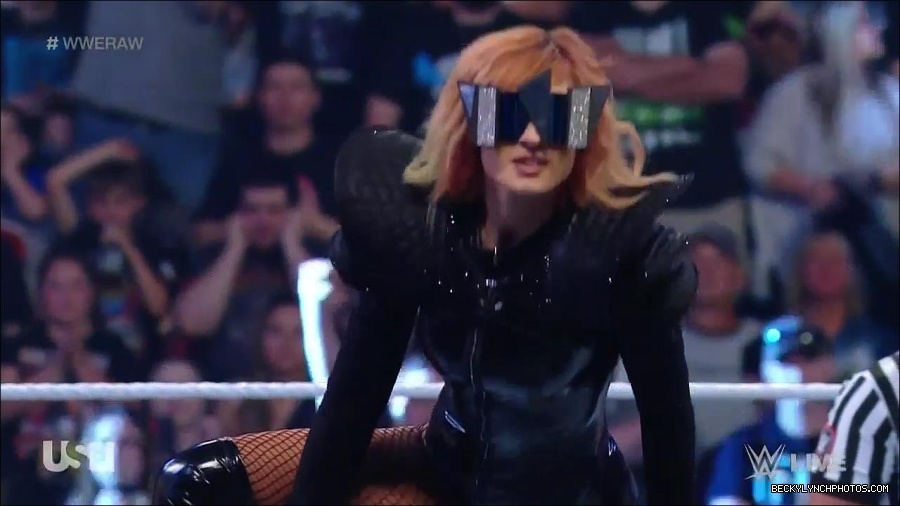 WWE_Monday_Night_Raw_2022_05_23_720p_HDTV_x264-NWCHD_mp4_007050150.jpg
