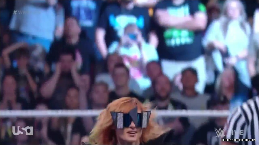 WWE_Monday_Night_Raw_2022_05_23_720p_HDTV_x264-NWCHD_mp4_007050951.jpg
