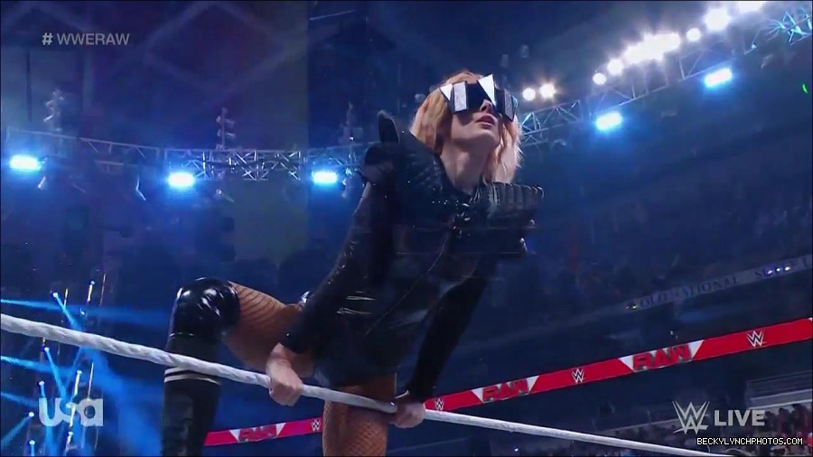 WWE_Monday_Night_Raw_2022_05_23_720p_HDTV_x264-NWCHD_mp4_007056156.jpg