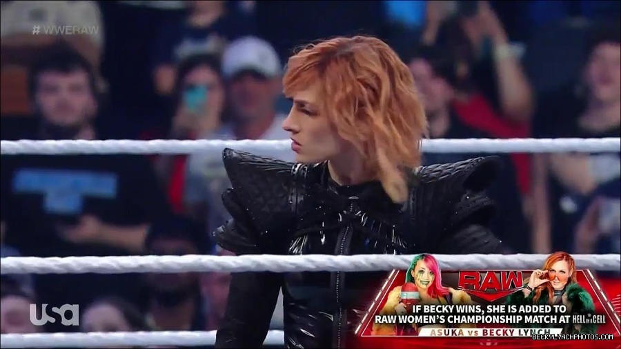 WWE_Monday_Night_Raw_2022_05_23_720p_HDTV_x264-NWCHD_mp4_007070570.jpg