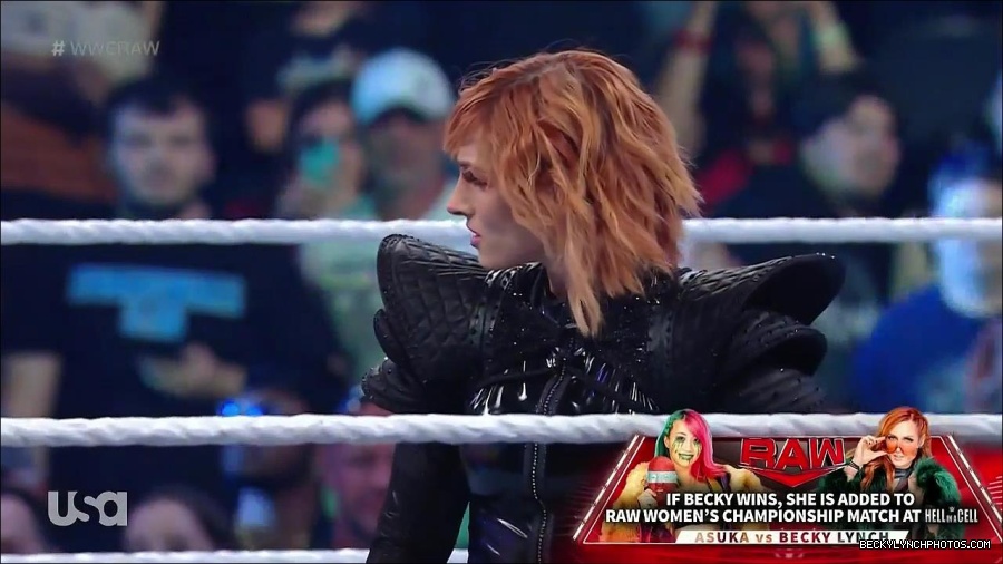 WWE_Monday_Night_Raw_2022_05_23_720p_HDTV_x264-NWCHD_mp4_007071371.jpg