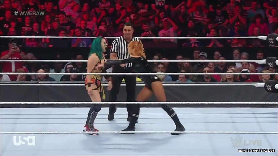 WWE_Monday_Night_Raw_2022_05_23_720p_HDTV_x264-NWCHD_mp4_007090190.jpg