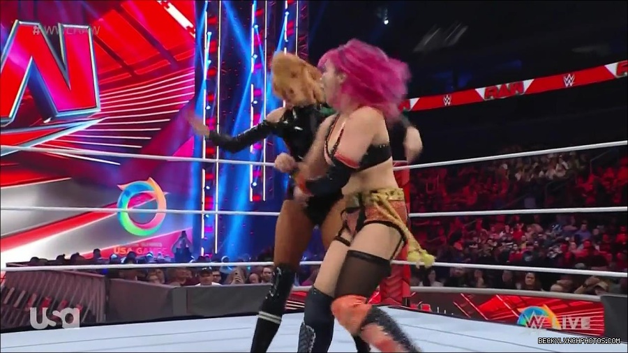 WWE_Monday_Night_Raw_2022_05_23_720p_HDTV_x264-NWCHD_mp4_007094194.jpg