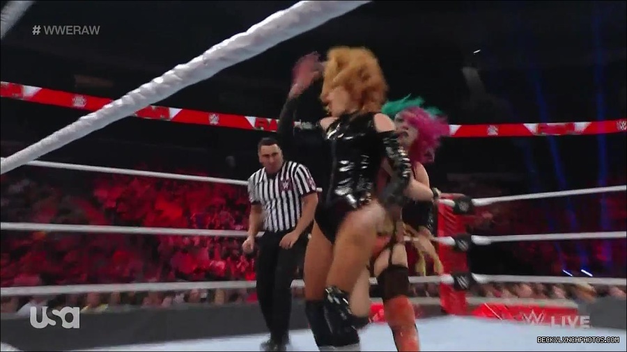WWE_Monday_Night_Raw_2022_05_23_720p_HDTV_x264-NWCHD_mp4_007096596.jpg