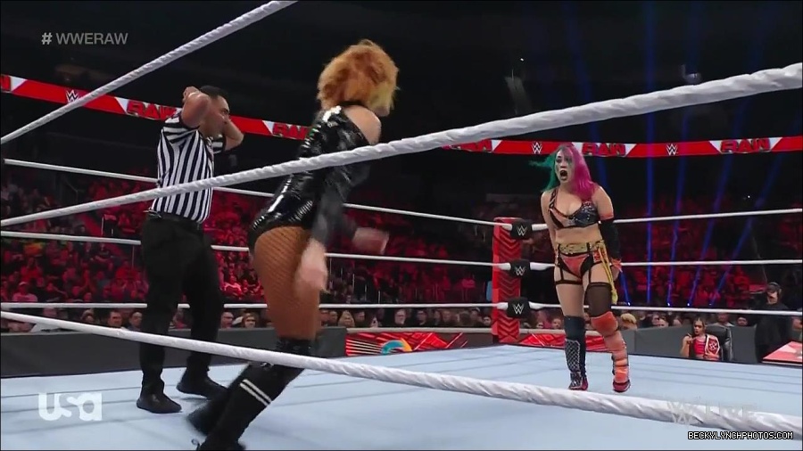 WWE_Monday_Night_Raw_2022_05_23_720p_HDTV_x264-NWCHD_mp4_007099399.jpg