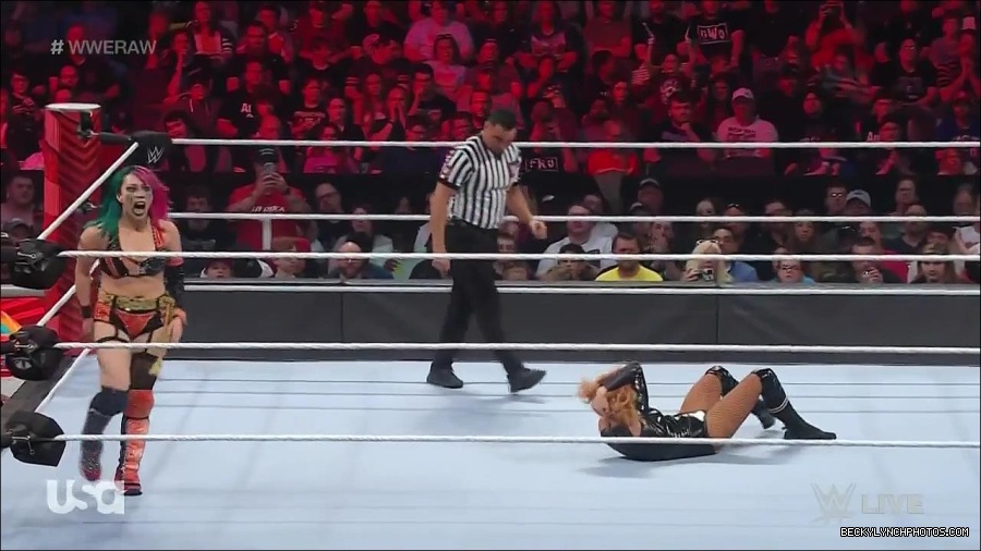 WWE_Monday_Night_Raw_2022_05_23_720p_HDTV_x264-NWCHD_mp4_007105005.jpg