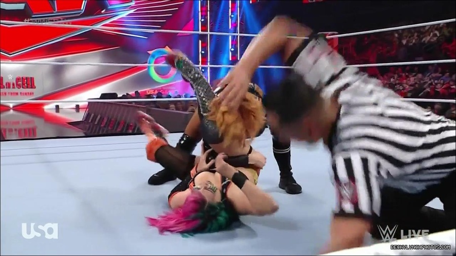 WWE_Monday_Night_Raw_2022_05_23_720p_HDTV_x264-NWCHD_mp4_007119019.jpg