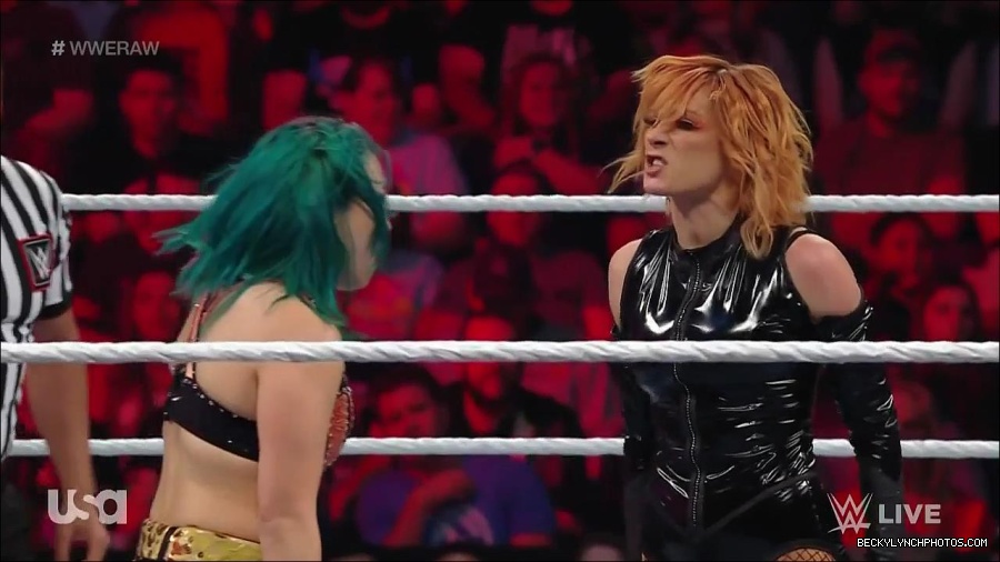 WWE_Monday_Night_Raw_2022_05_23_720p_HDTV_x264-NWCHD_mp4_007128228.jpg