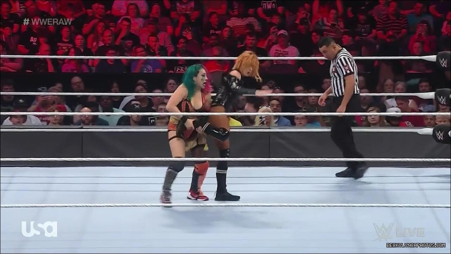 WWE_Monday_Night_Raw_2022_05_23_720p_HDTV_x264-NWCHD_mp4_007148648.jpg