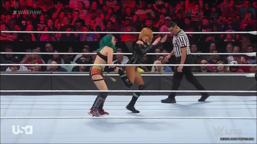 WWE_Monday_Night_Raw_2022_05_23_720p_HDTV_x264-NWCHD_mp4_007149049.jpg