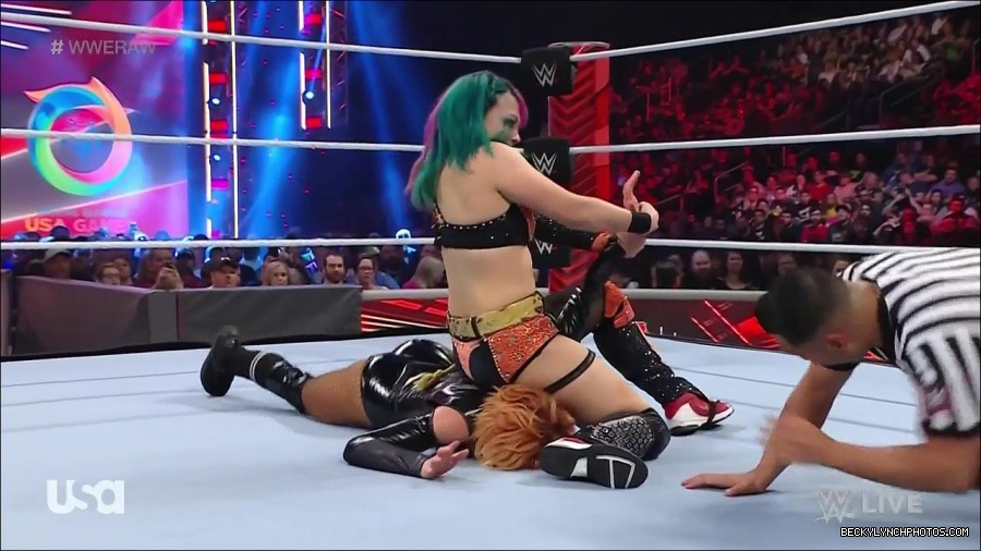 WWE_Monday_Night_Raw_2022_05_23_720p_HDTV_x264-NWCHD_mp4_007156656.jpg