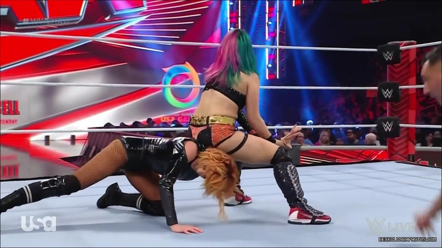 WWE_Monday_Night_Raw_2022_05_23_720p_HDTV_x264-NWCHD_mp4_007162662.jpg