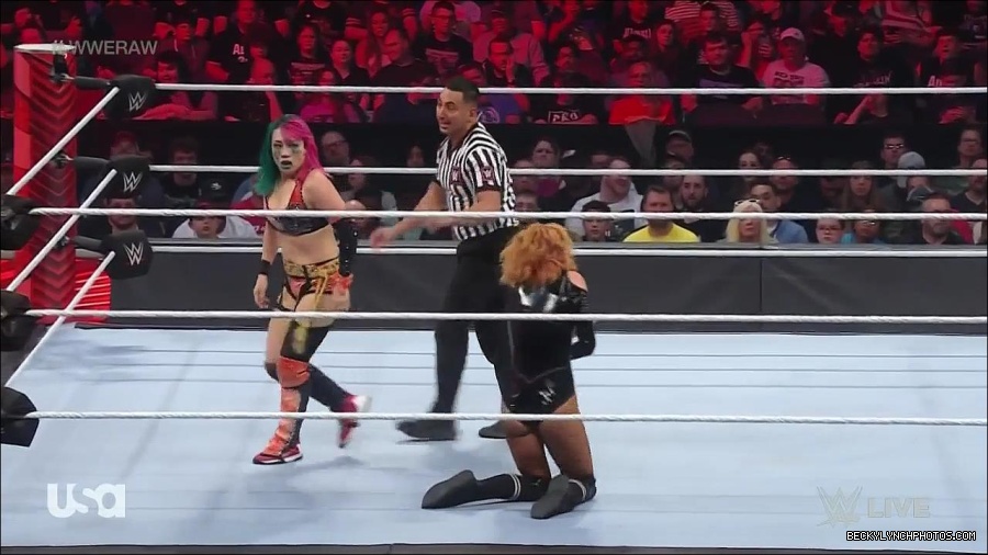 WWE_Monday_Night_Raw_2022_05_23_720p_HDTV_x264-NWCHD_mp4_007169870.jpg
