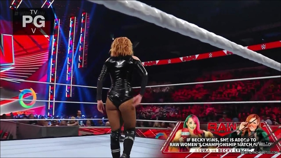 WWE_Monday_Night_Raw_2022_05_23_720p_HDTV_x264-NWCHD_mp4_007200301.jpg