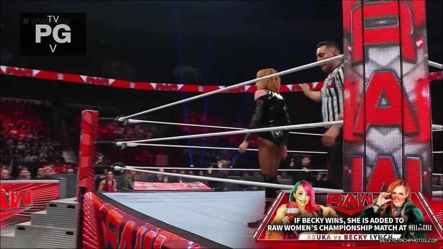 WWE_Monday_Night_Raw_2022_05_23_720p_HDTV_x264-NWCHD_mp4_007203103.jpg