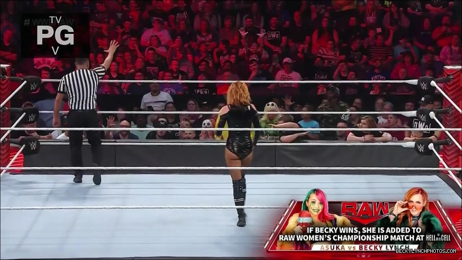 WWE_Monday_Night_Raw_2022_05_23_720p_HDTV_x264-NWCHD_mp4_007208709.jpg