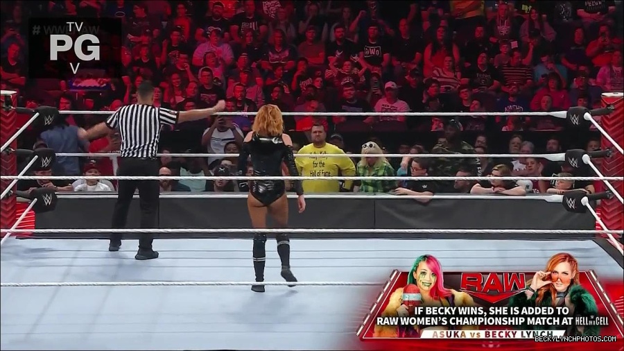 WWE_Monday_Night_Raw_2022_05_23_720p_HDTV_x264-NWCHD_mp4_007209910.jpg