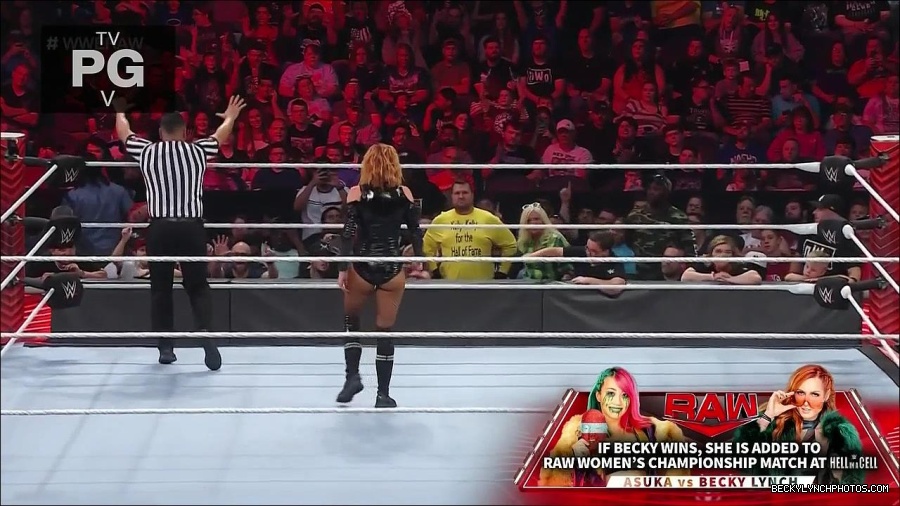 WWE_Monday_Night_Raw_2022_05_23_720p_HDTV_x264-NWCHD_mp4_007210711.jpg