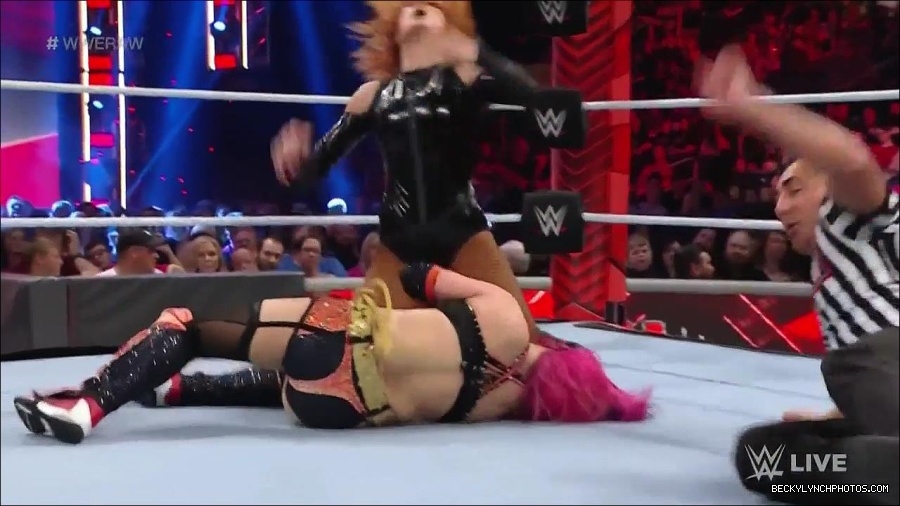 WWE_Monday_Night_Raw_2022_05_23_720p_HDTV_x264-NWCHD_mp4_007283984.jpg