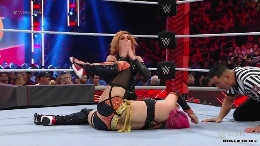WWE_Monday_Night_Raw_2022_05_23_720p_HDTV_x264-NWCHD_mp4_007287988.jpg