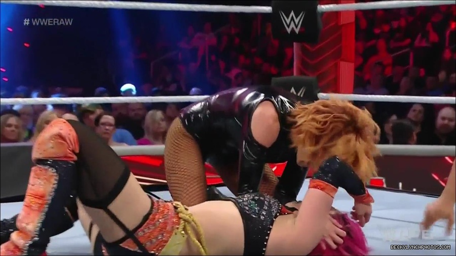 WWE_Monday_Night_Raw_2022_05_23_720p_HDTV_x264-NWCHD_mp4_007289189.jpg