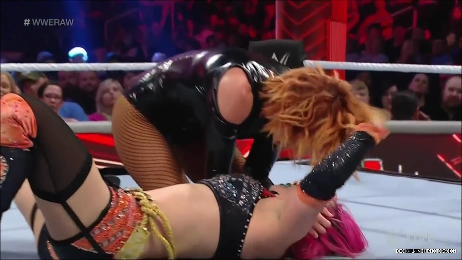 WWE_Monday_Night_Raw_2022_05_23_720p_HDTV_x264-NWCHD_mp4_007289590.jpg
