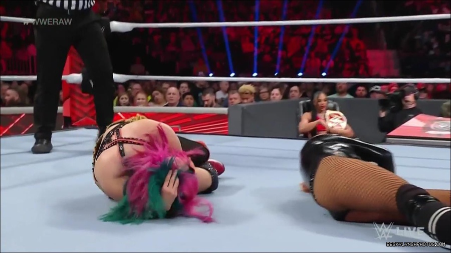 WWE_Monday_Night_Raw_2022_05_23_720p_HDTV_x264-NWCHD_mp4_007304805.jpg