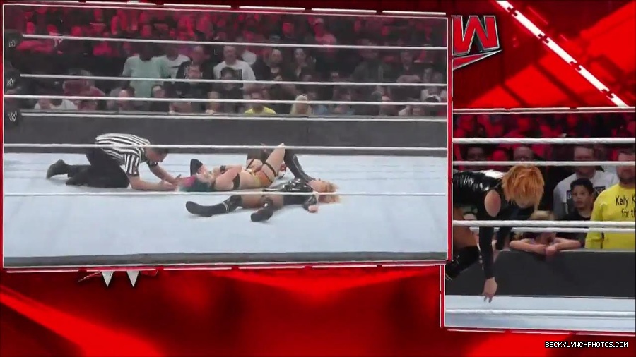 WWE_Monday_Night_Raw_2022_05_23_720p_HDTV_x264-NWCHD_mp4_007314014.jpg