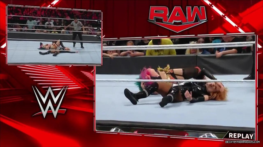 WWE_Monday_Night_Raw_2022_05_23_720p_HDTV_x264-NWCHD_mp4_007317618.jpg