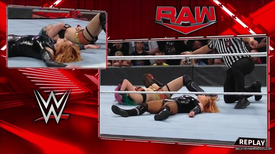 WWE_Monday_Night_Raw_2022_05_23_720p_HDTV_x264-NWCHD_mp4_007320020.jpg