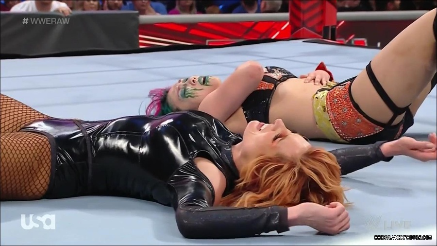 WWE_Monday_Night_Raw_2022_05_23_720p_HDTV_x264-NWCHD_mp4_007323223.jpg