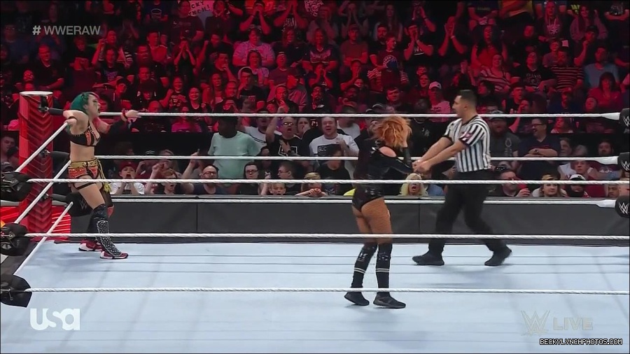 WWE_Monday_Night_Raw_2022_05_23_720p_HDTV_x264-NWCHD_mp4_007342843.jpg
