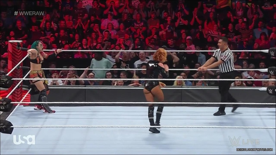 WWE_Monday_Night_Raw_2022_05_23_720p_HDTV_x264-NWCHD_mp4_007343243.jpg