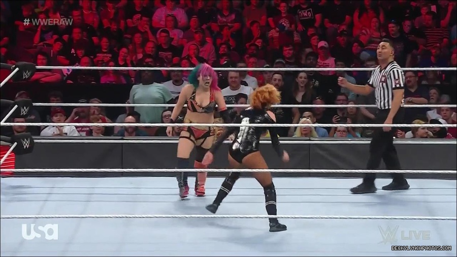 WWE_Monday_Night_Raw_2022_05_23_720p_HDTV_x264-NWCHD_mp4_007351652.jpg