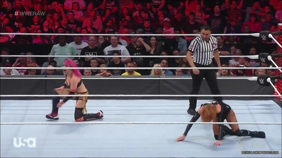 WWE_Monday_Night_Raw_2022_05_23_720p_HDTV_x264-NWCHD_mp4_007357257.jpg