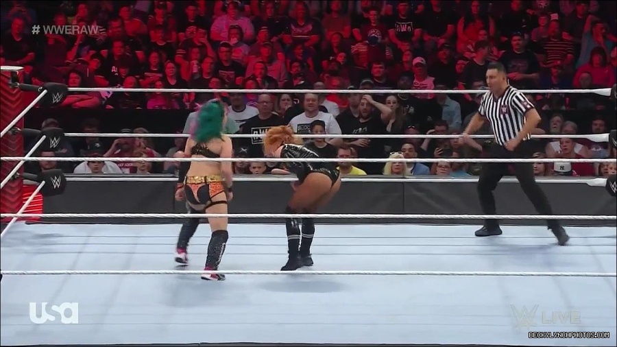 WWE_Monday_Night_Raw_2022_05_23_720p_HDTV_x264-NWCHD_mp4_007366867.jpg