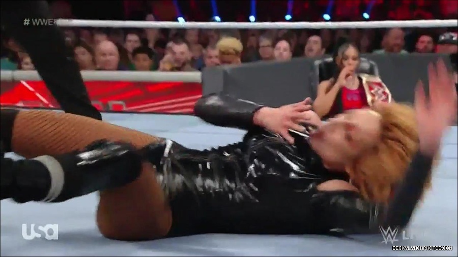 WWE_Monday_Night_Raw_2022_05_23_720p_HDTV_x264-NWCHD_mp4_007370070.jpg