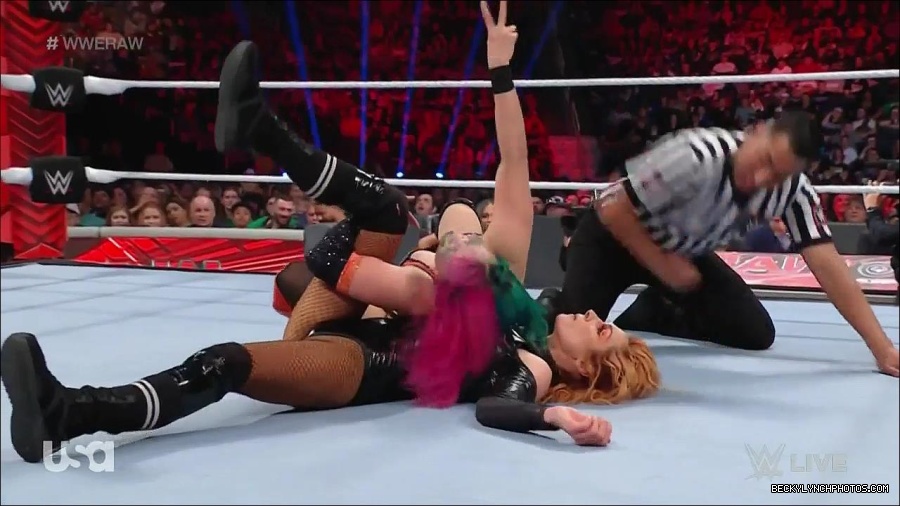 WWE_Monday_Night_Raw_2022_05_23_720p_HDTV_x264-NWCHD_mp4_007376877.jpg