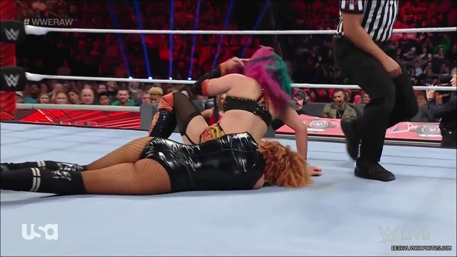 WWE_Monday_Night_Raw_2022_05_23_720p_HDTV_x264-NWCHD_mp4_007378479.jpg