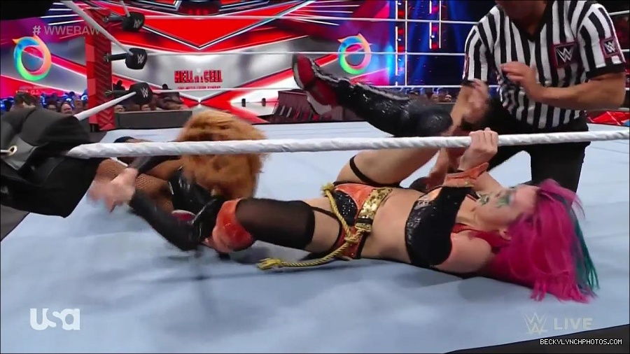 WWE_Monday_Night_Raw_2022_05_23_720p_HDTV_x264-NWCHD_mp4_007440140.jpg