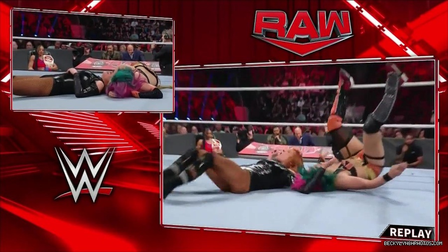 WWE_Monday_Night_Raw_2022_05_23_720p_HDTV_x264-NWCHD_mp4_007486987.jpg