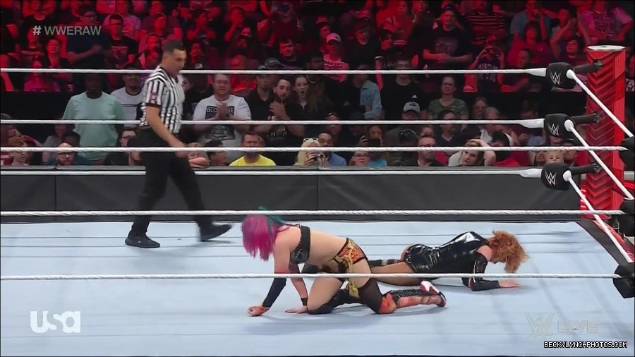 WWE_Monday_Night_Raw_2022_05_23_720p_HDTV_x264-NWCHD_mp4_007494194.jpg