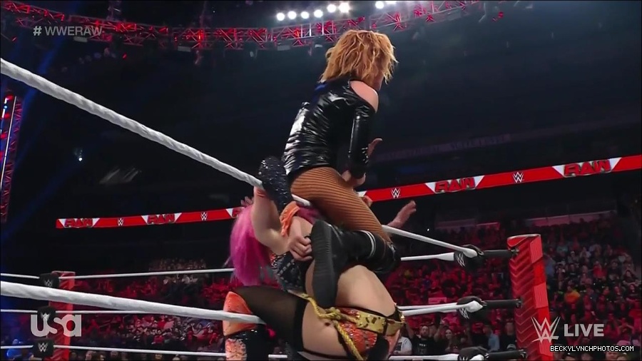 WWE_Monday_Night_Raw_2022_05_23_720p_HDTV_x264-NWCHD_mp4_007506206.jpg