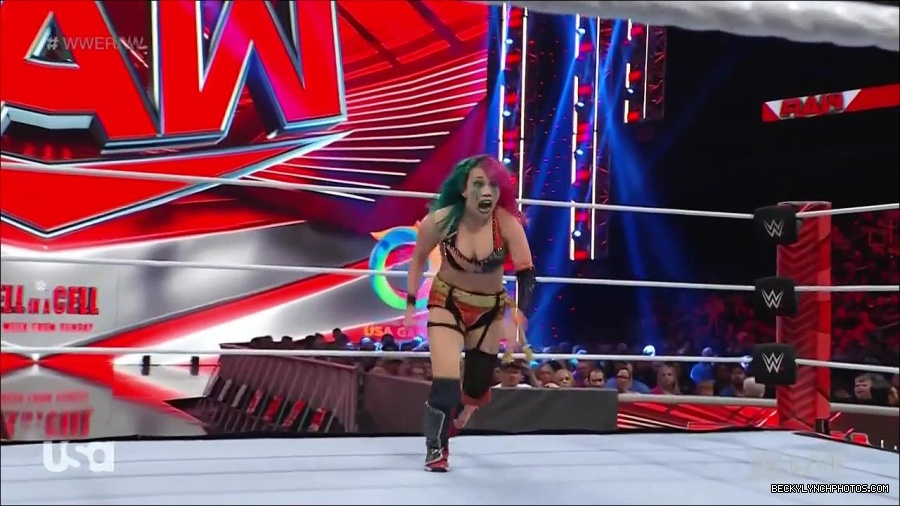 WWE_Monday_Night_Raw_2022_05_23_720p_HDTV_x264-NWCHD_mp4_007523123.jpg