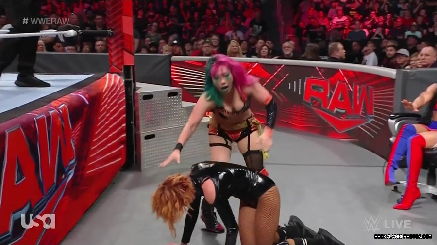 WWE_Monday_Night_Raw_2022_05_23_720p_HDTV_x264-NWCHD_mp4_007537537.jpg